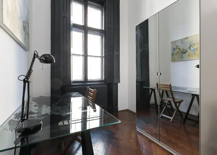 Kertesz 22 - 3 Bedrooms And Living With 2 Baths * Budapesta