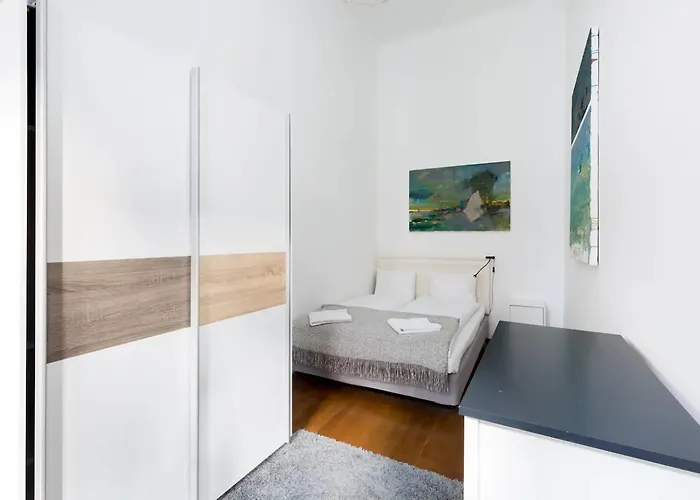 Kertesz 22 - 3 Bedrooms And Living With 2 Baths Apartament