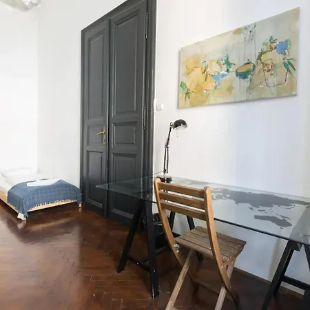 Kertesz 22 - 3 Bedrooms And Living With 2 Baths アパート
